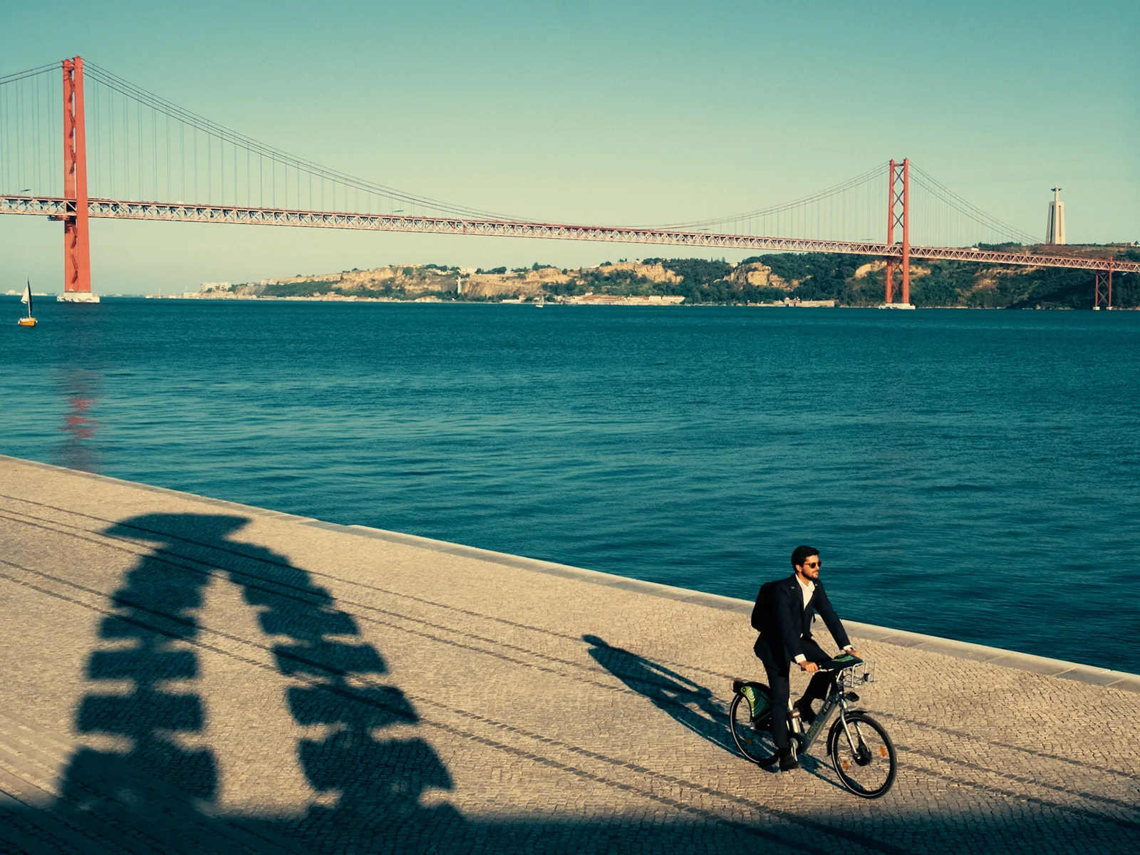 Photograph by Leo Saraiva, selected work 30