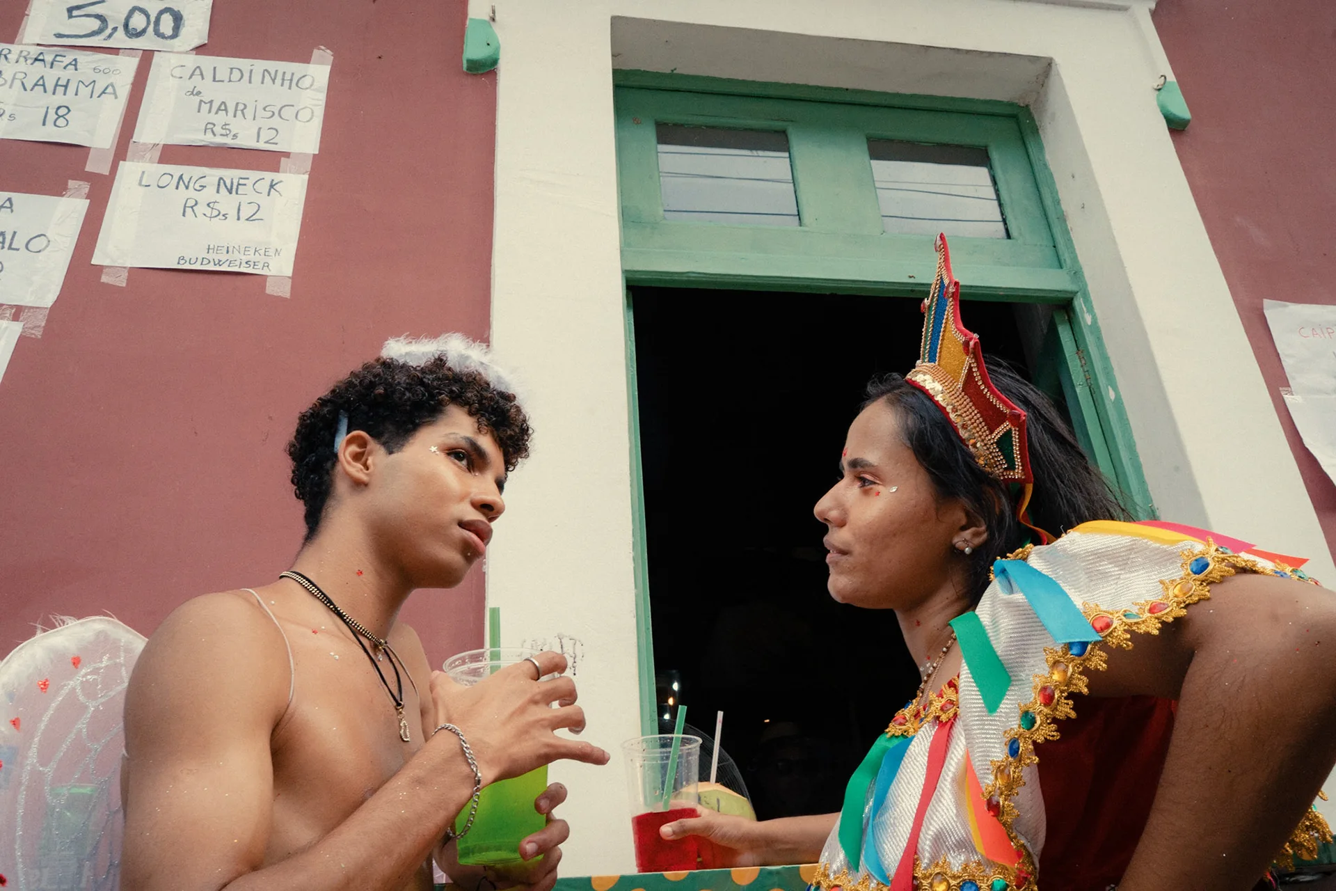Street: photograph by Leo Saraiva, image 16