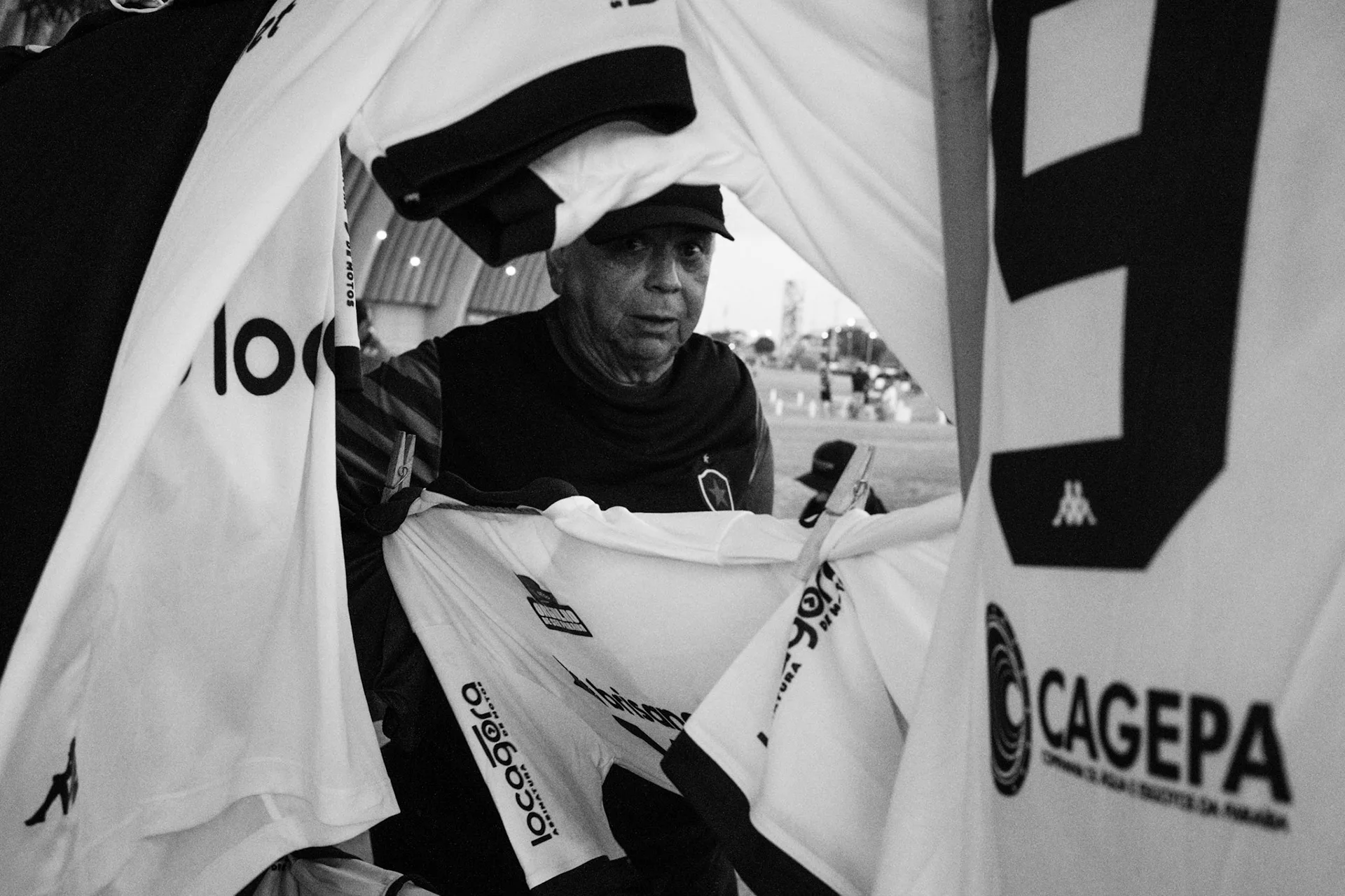 Third Division: photograph by Leo Saraiva, image 16