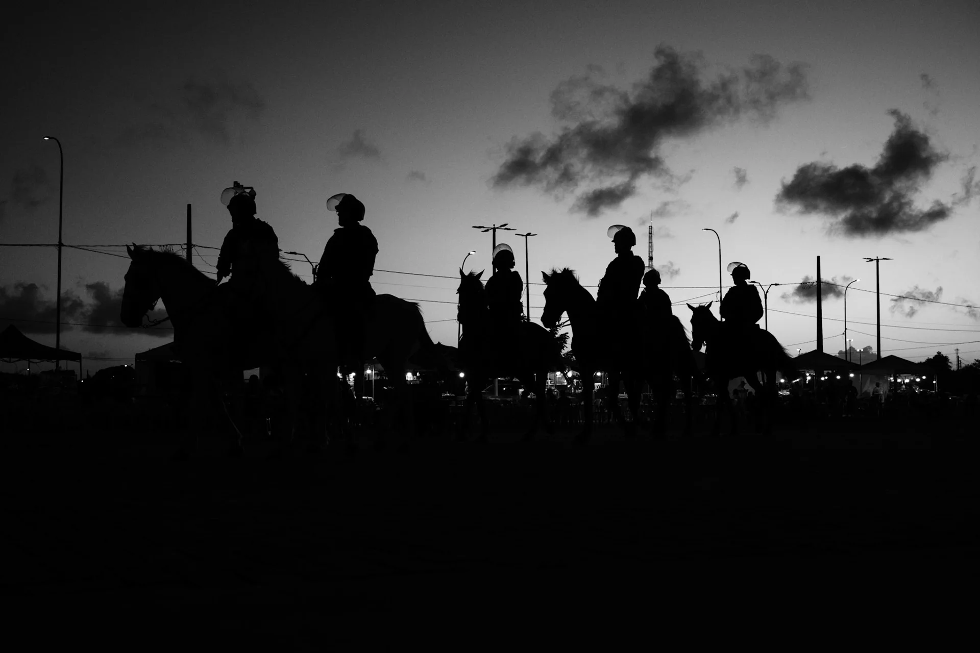Third Division: photograph by Leo Saraiva, image 17